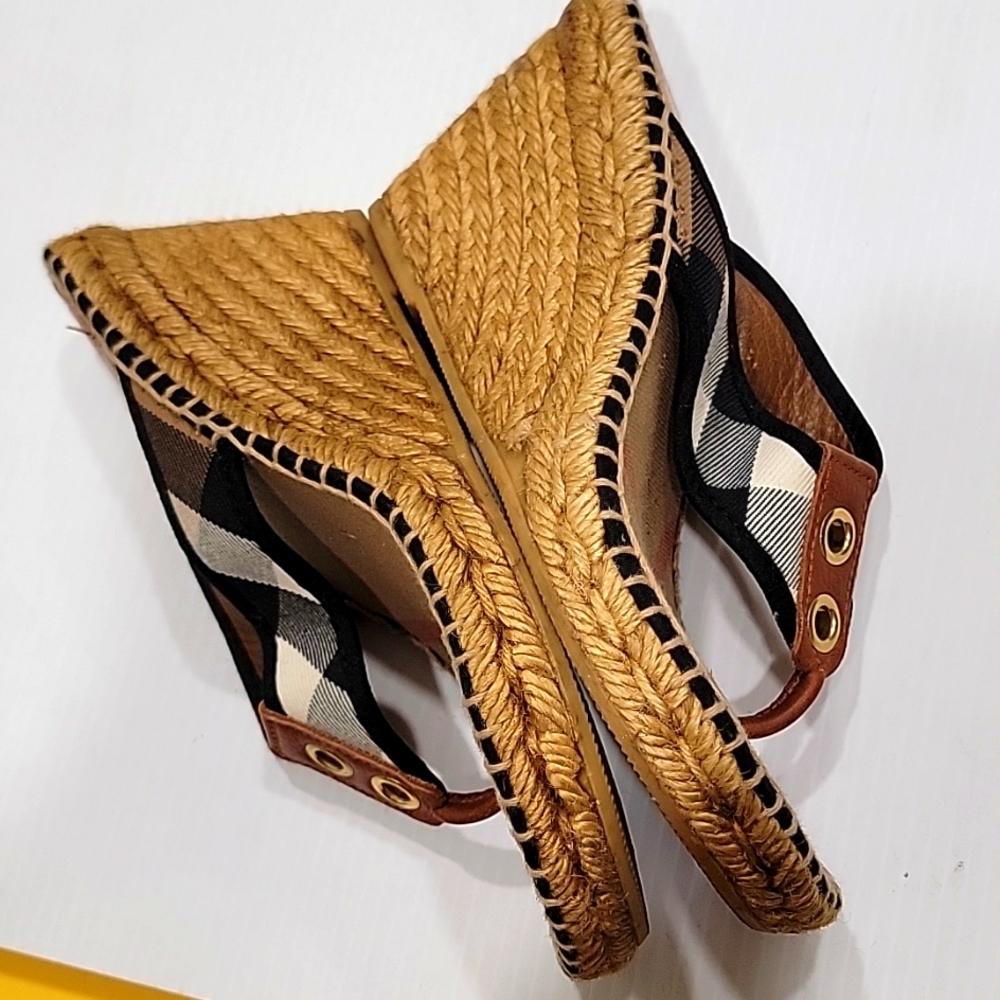 Burberry wedge sandals - Picture 6 of 10
